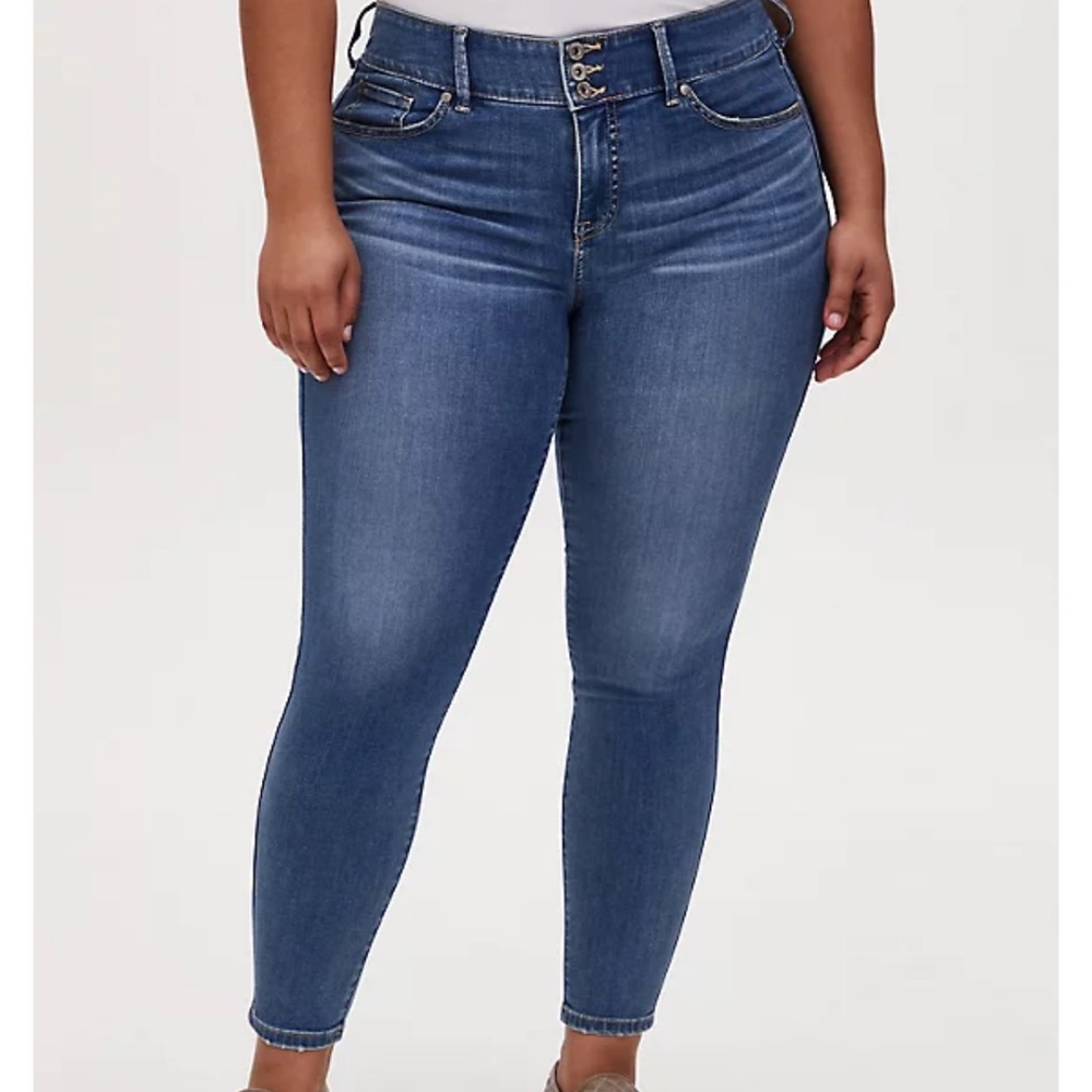 Torrid premium jegging size 22 regular
